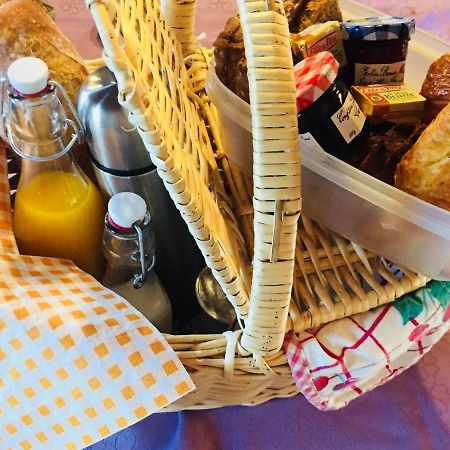 Les Cabanes De Kerellou Plouigneau Ngoại thất bức ảnh