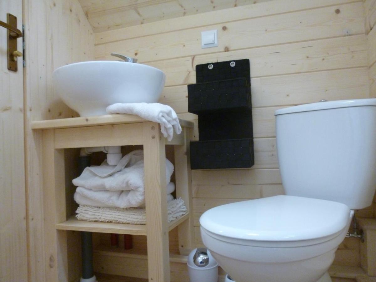 Les Cabanes De Kerellou Plouigneau Ngoại thất bức ảnh